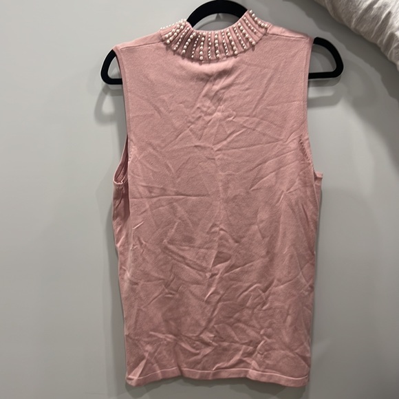 Dusty pink mock neck with Pearl embellishment (size large) - Picture 3 of 3